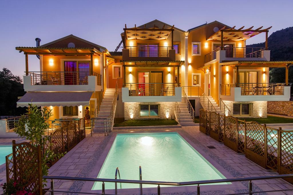 All Saints Villas Платария Экстерьер фото