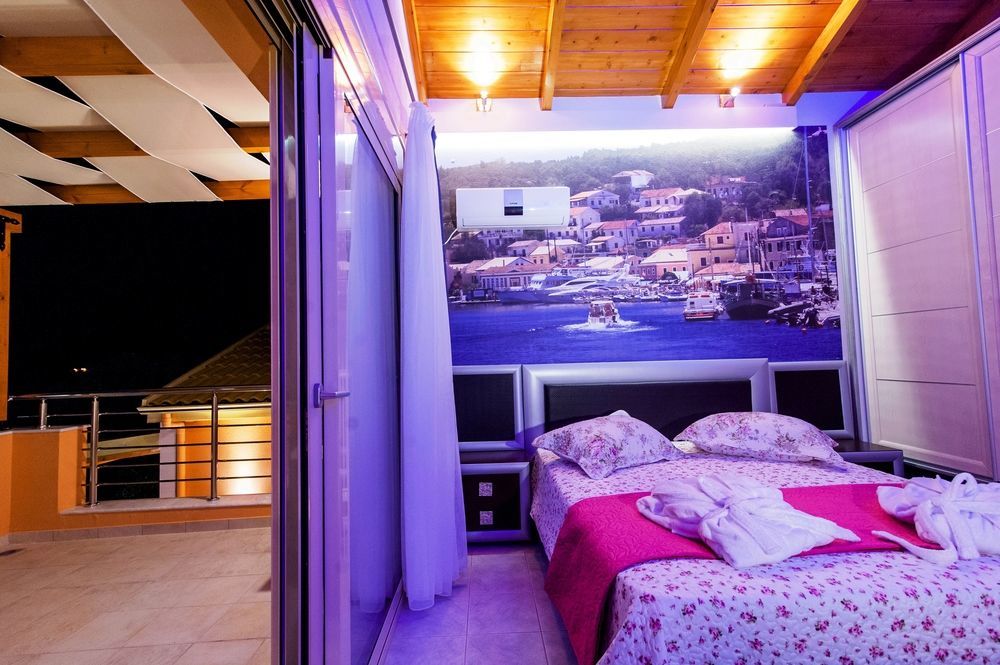 All Saints Villas Платария Экстерьер фото