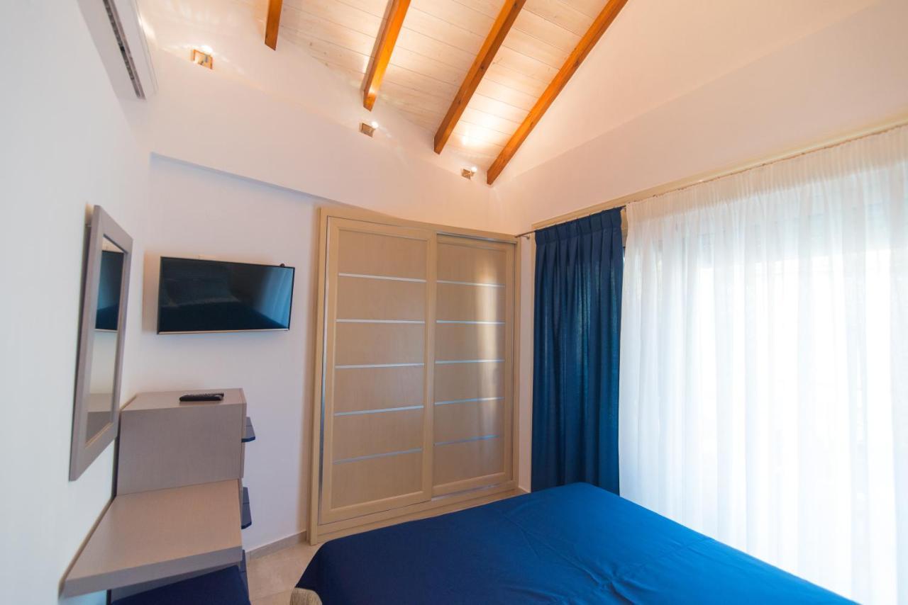 All Saints Villas Платария Экстерьер фото