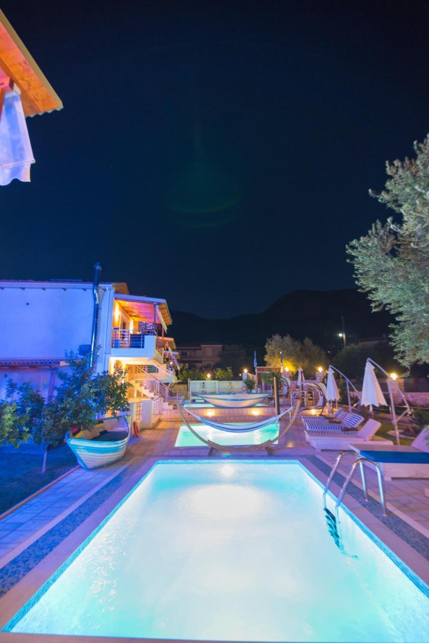 All Saints Villas Платария Экстерьер фото